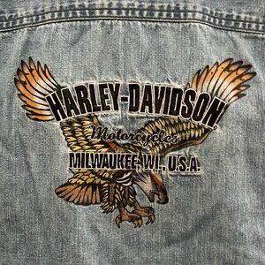 Harley Davidson Size Large Denim Jean Cut Off Shirt Embroidered Milwaukee